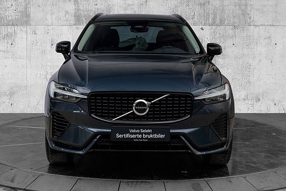 Volvo XC60 4 of 29