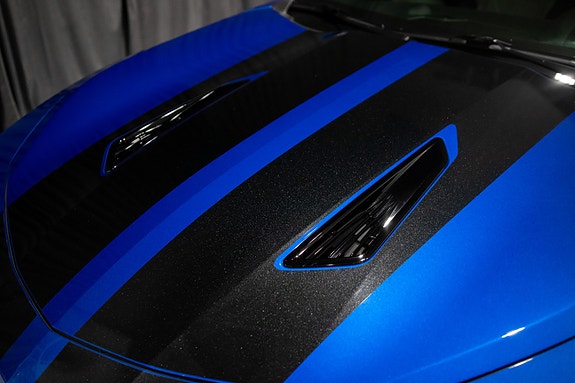 Chevrolet Camaro 15 of 30