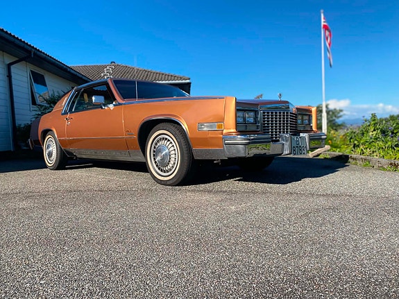 Cadillac Eldorado 3 of 5