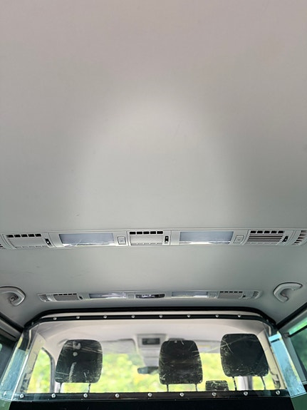 Volkswagen Transporter 20 of 22