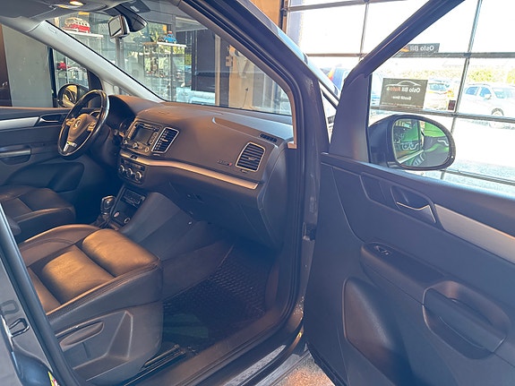 Volkswagen Sharan 13 of 28
