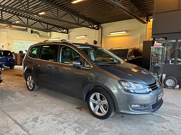 Volkswagen Sharan 3 of 28
