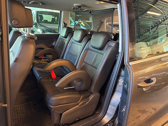 Volkswagen Sharan 11 of 28