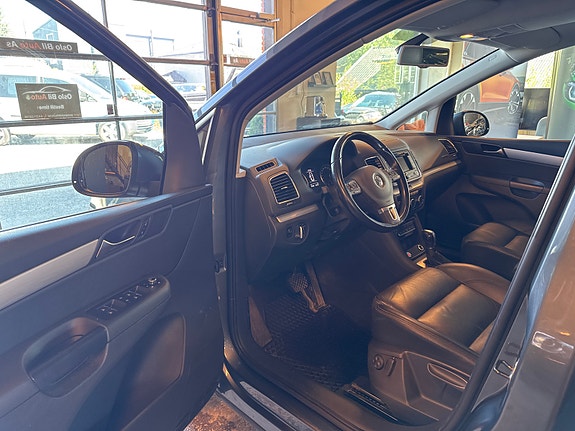 Volkswagen Sharan 10 of 28