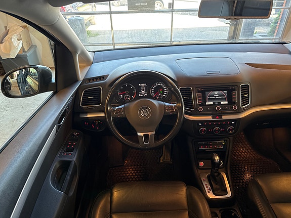 Volkswagen Sharan 18 of 28