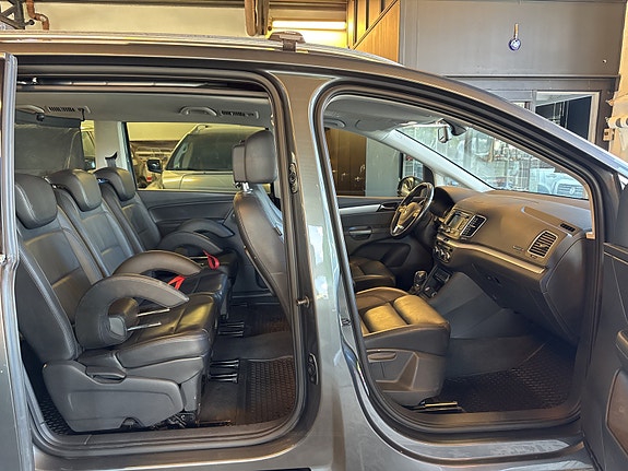 Volkswagen Sharan 14 of 28