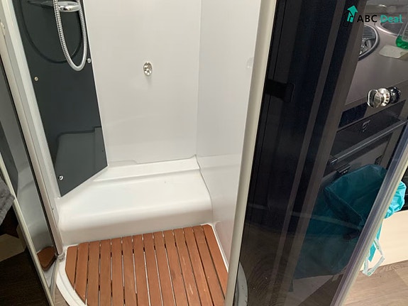 Challenger 378XL Mageo | Queenbed | Aut 150 hk | Solc | Gulvvarme | Stekovn | TV | V.dekk | 15 of 20