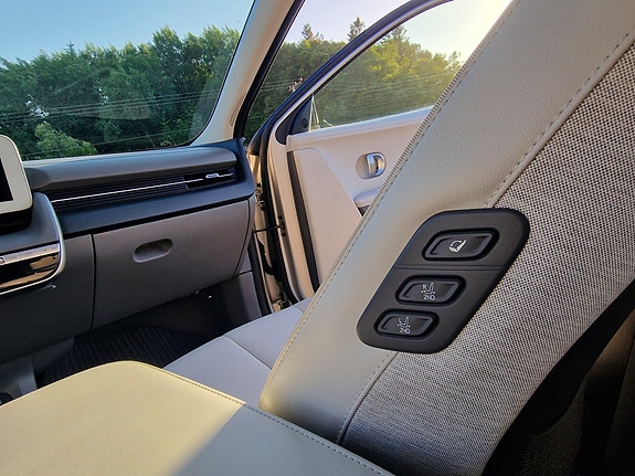 Hyundai Ioniq 5 22 of 30