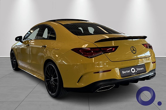 Mercedes-Benz CLA200 3 of 5