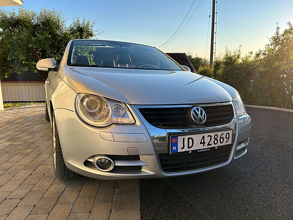 Volkswagen Eos 5 of 11