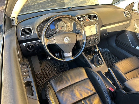 Volkswagen Eos 6 of 11