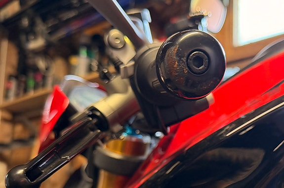 Ducati Monster 950 7 of 7