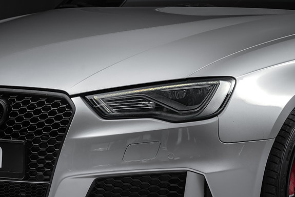 Audi RS3 4 of 5