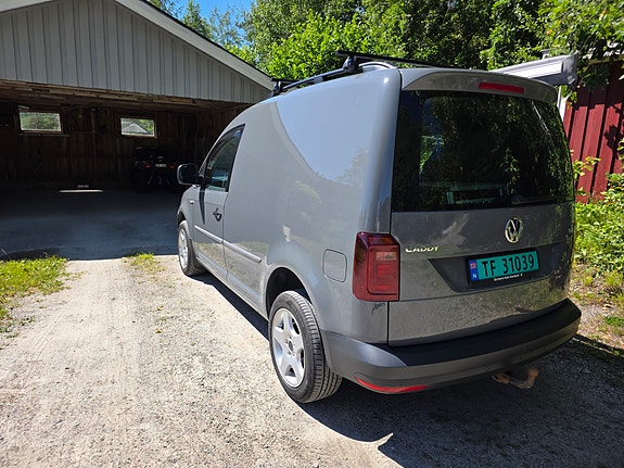 Volkswagen Caddy 2 of 5