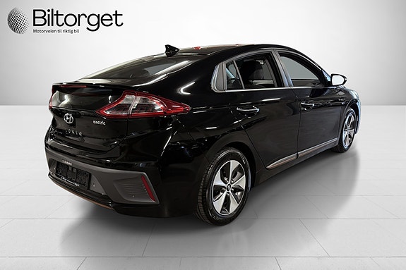 Hyundai IONIQ 5 of 5