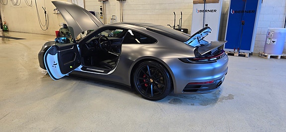 Porsche 911 Carrera 4S 2020 photo 5