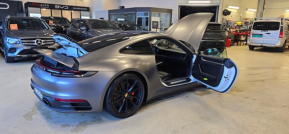 Porsche 911 Carrera 4S 2020 photo 3