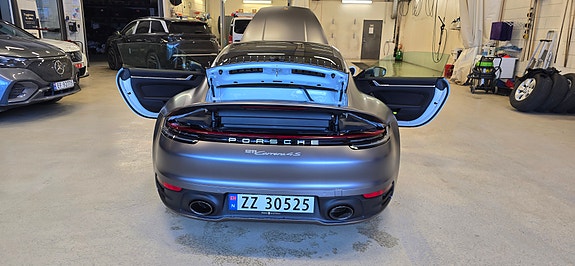 Porsche 911 Carrera 4S 2020 photo 4
