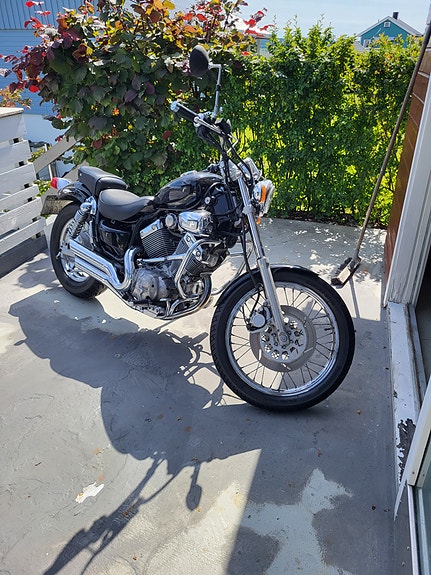 Yamaha XV535 4 of 5