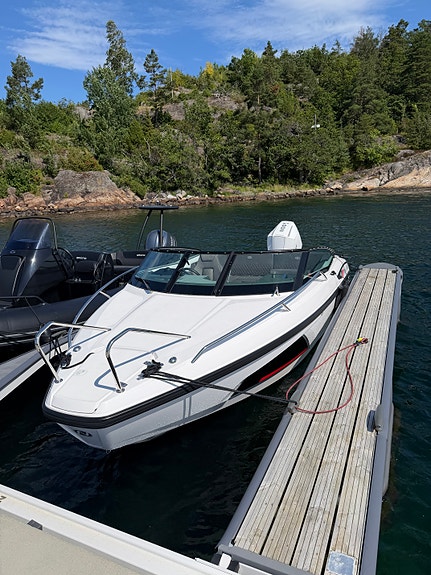 Nordkapp Noblesse 660 Highline+ m/Mercury 200 Hvit - Ny pirs 10 of 11