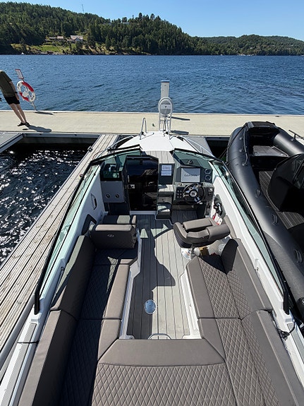 Nordkapp Noblesse 660 Highline+ m/Mercury 200 Hvit - Ny pirs 5 of 11