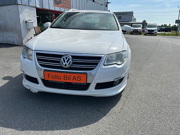 Volkswagen Passat 3 of 26