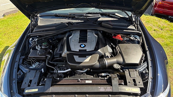 BMW 650i 4 of 5