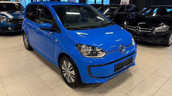 Volkswagen UP! 4 of 5