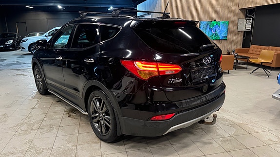 Hyundai Santa Fe 3 of 5