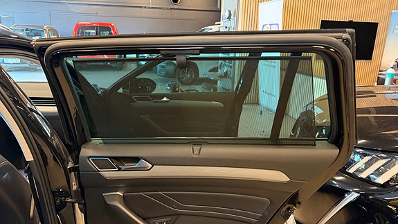 Volkswagen Passat 3 of 17