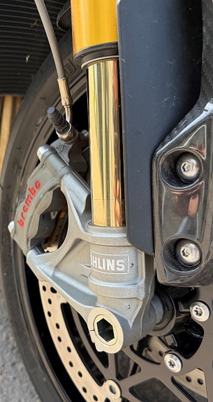 Triumph Speed Triple 1200 RS 8 of 14