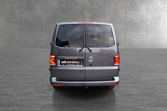 Volkswagen Caravelle 8 of 29