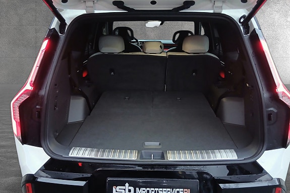 Kia EV9 11 of 30