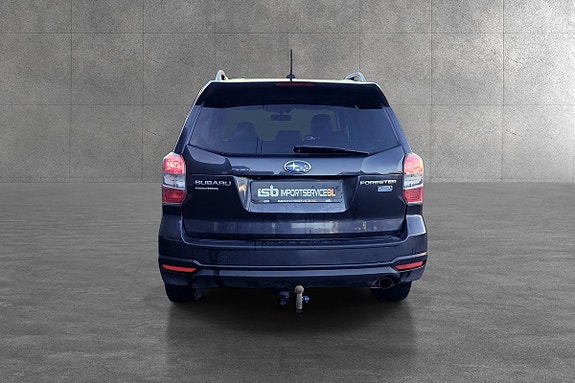 Subaru Forester 4 of 5