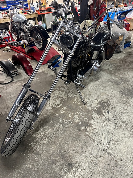 Harley-Davidson FLH Electra Glide 6 of 11