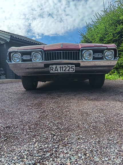 Oldsmobile Cutlass 24 of 29
