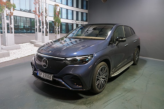 Mercedes-Benz EQE SUV 2 of 5