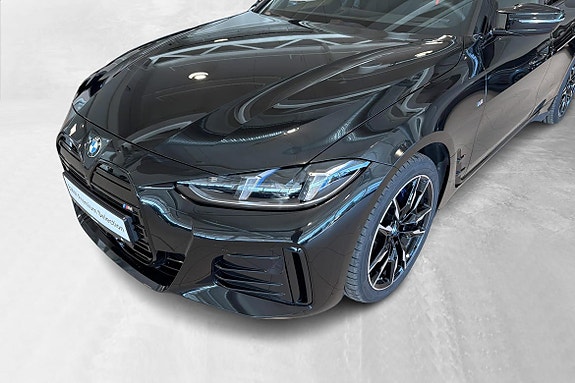 BMW i4 5 of 5