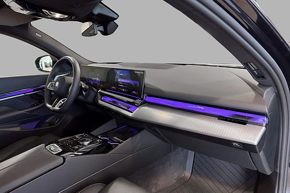 BMW i5 15 of 26