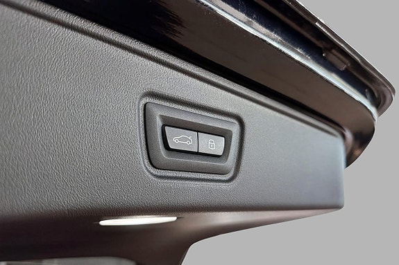BMW i5 18 of 26
