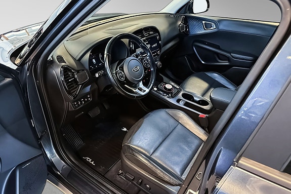 Kia e-Soul 11 of 30