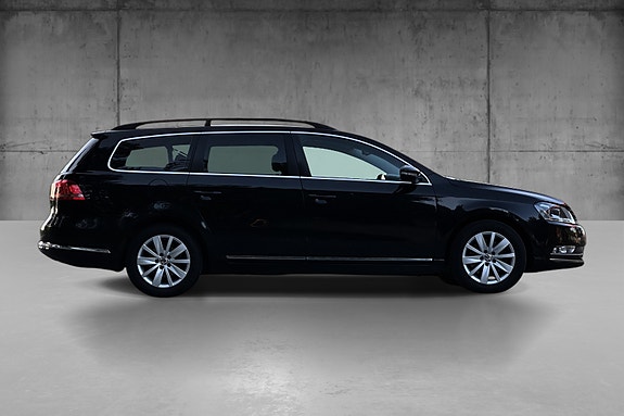 Volkswagen Passat 5 of 5