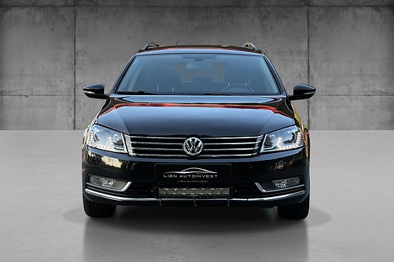 Volkswagen Passat 3 of 5
