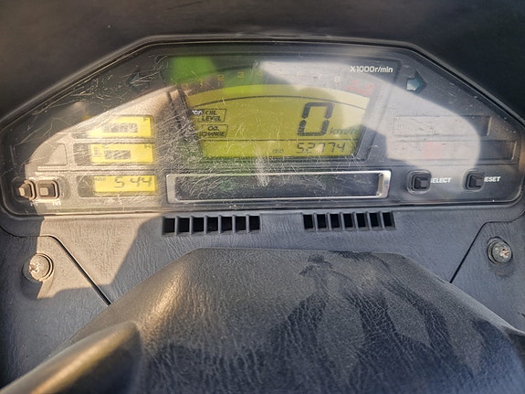 Suzuki AN 650 Burgman 6 of 13