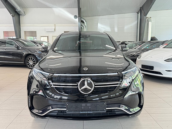Mercedes-Benz EQC400 5 of 5