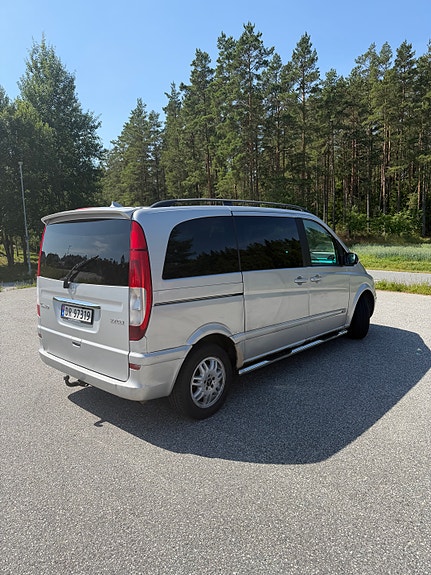 Mercedes-Benz Viano 5 of 5