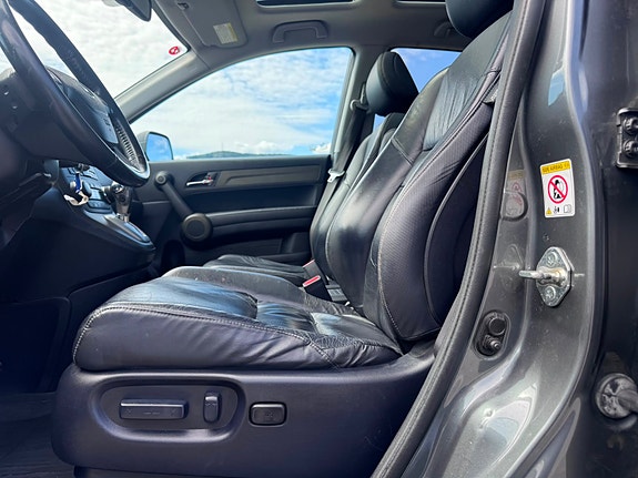 Honda CR-V 15 of 22
