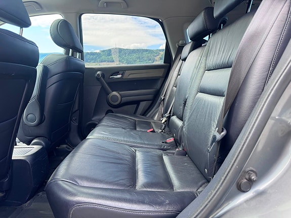 Honda CR-V 13 of 22