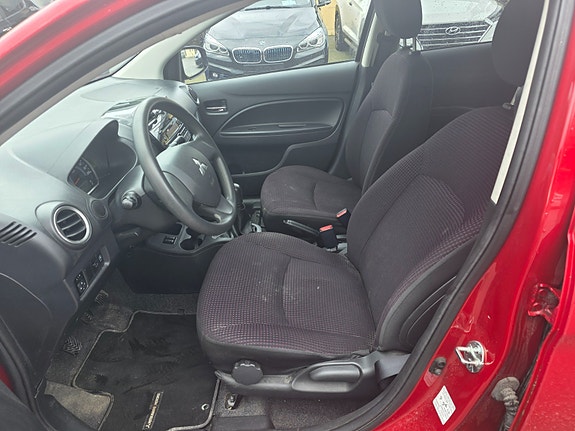 Mitsubishi Space Star 7 of 14
