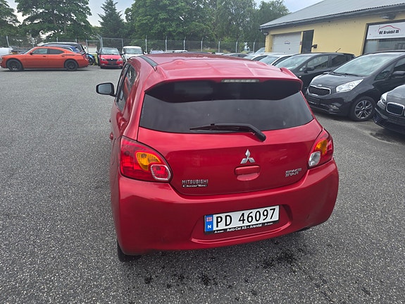 Mitsubishi Space Star 5 of 5